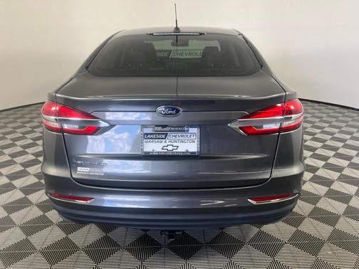 2019 Ford Fusion S