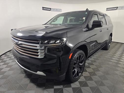 2023 Chevrolet Suburban High Country