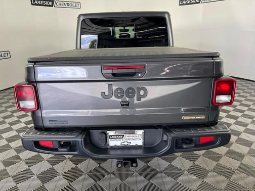 2021 Jeep Gladiator Sport