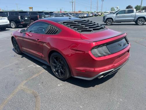 2018 Ford Mustang EcoBoost