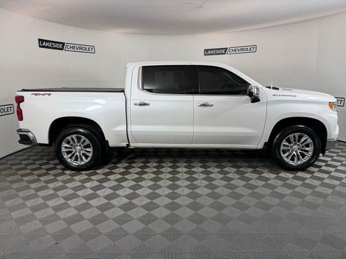 Iridescent Pearl Tricoat 2024 Chevrolet Silverado 1500 LTZ