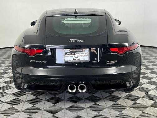 2019 Jaguar F-TYPE R-Dynamic