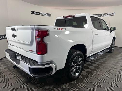 Summit White 2026 Chevrolet Silverado 1500 RST