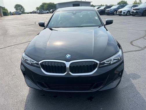 2024 BMW 330e xDrive