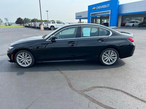 2024 BMW 330e xDrive