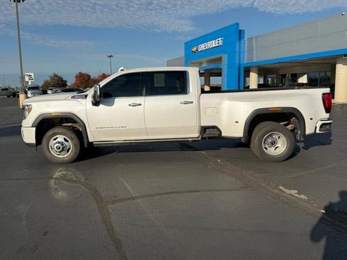 2022 GMC Sierra 3500 Denali