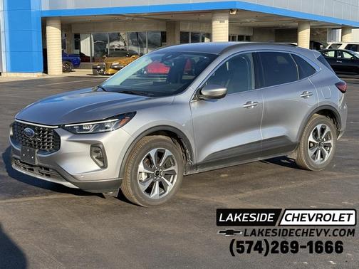 2024 Ford Escape Platinum