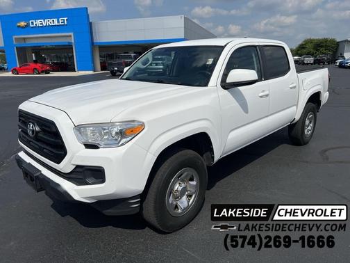 2016 Toyota Tacoma SR