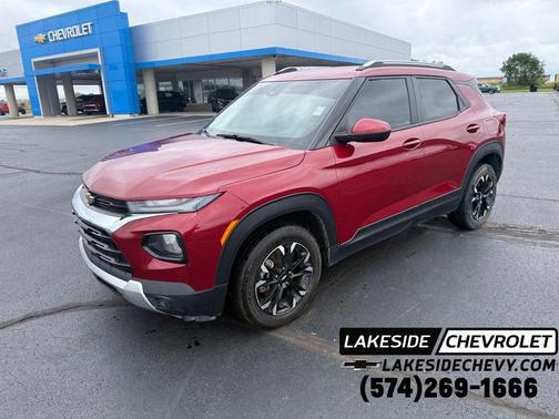 Scarlet Red Metallic 2021 Chevrolet Trailblazer LT
