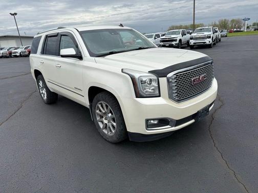 White Diamond Tri-Coat 2015 GMC Yukon Denali