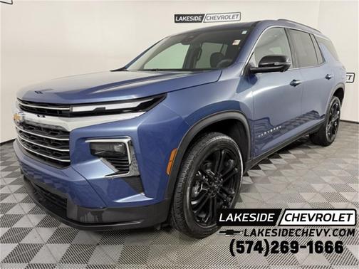 2025 Chevrolet Traverse LT