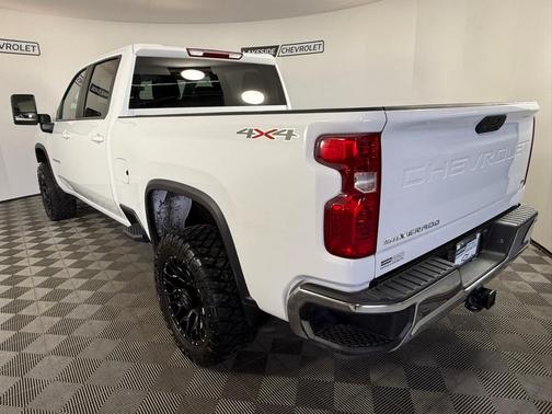 2025 Chevrolet Silverado 2500 LT