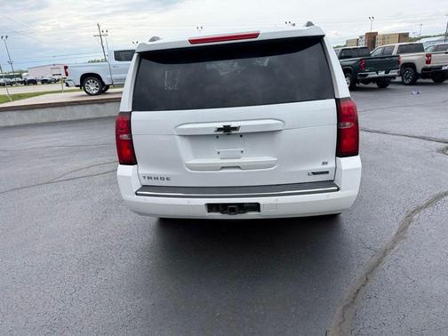 Iridescent Pearl Tricoat 2018 Chevrolet Tahoe Premier