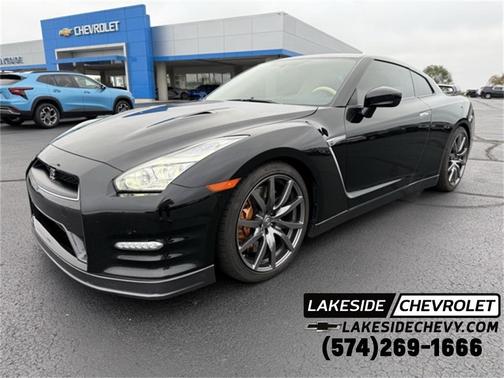 2015 Nissan GT-R Premium