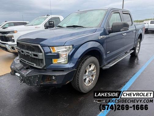 Blue 2017 Ford F-150 XLT