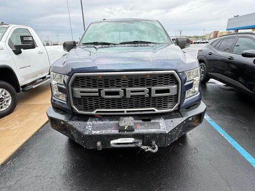 Blue 2017 Ford F-150 XLT