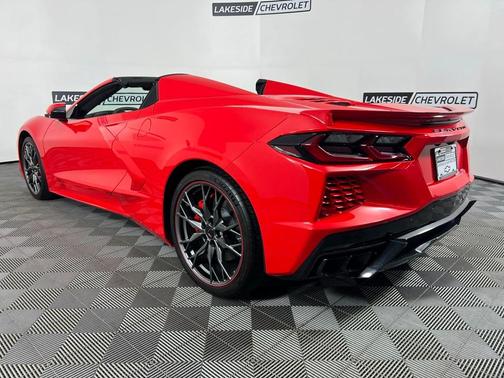 2024 Chevrolet Corvette Stingray w/2LT