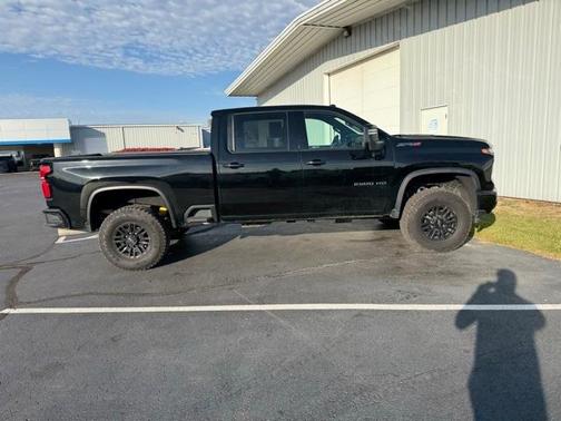 2024 Chevrolet Silverado 2500 ZR2