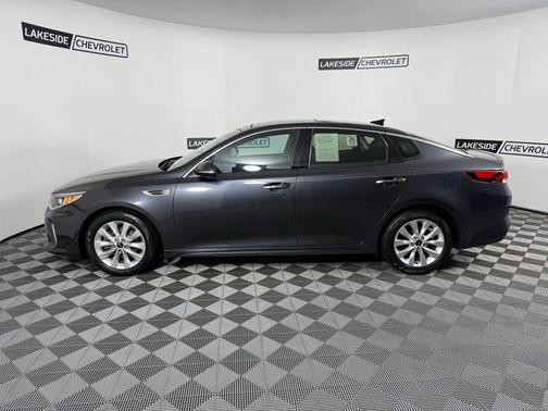 2018 Kia Optima S