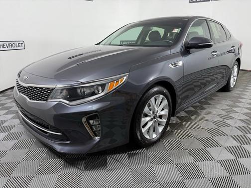 2018 Kia Optima S