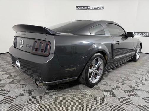 2008 Ford Mustang