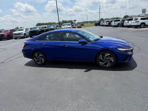 Intense Blue 2025 Hyundai ELANTRA SEL Convenience