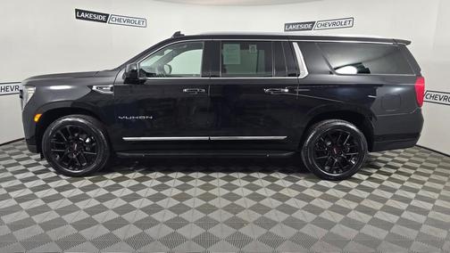2022 GMC Yukon XL SLT