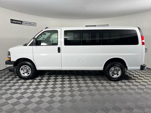 2019 Chevrolet Express 3500 LT