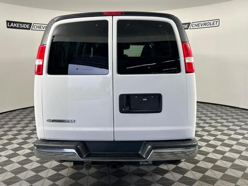 2019 Chevrolet Express 3500 LT