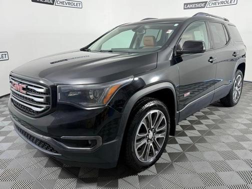 2017 GMC Acadia SLT-1