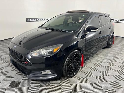 2016 Ford Focus ST Base