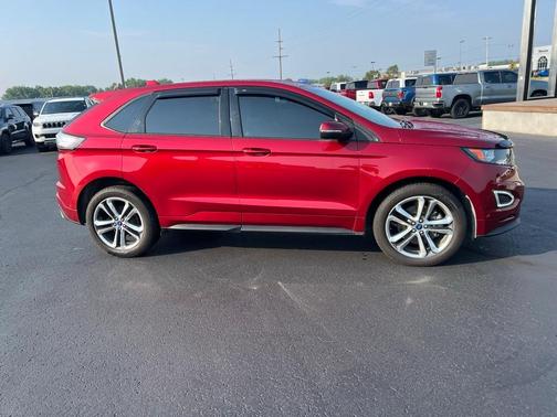 2017 Ford Edge Sport