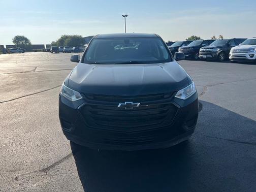 2021 Chevrolet Traverse LS