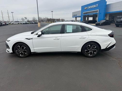 2024 Hyundai SONATA SEL