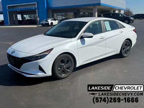 2021 Hyundai ELANTRA SEL