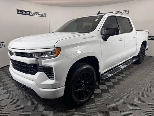 Summit White 2025 Chevrolet Silverado 1500 RST