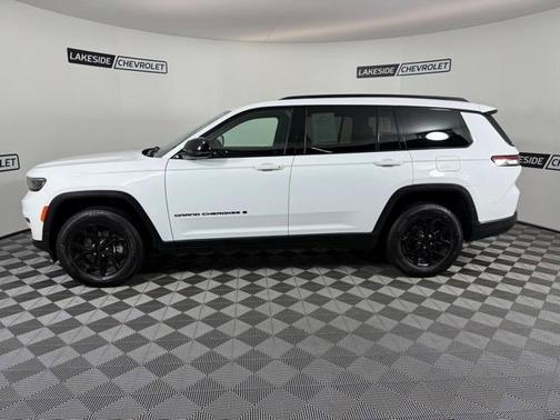2024 Jeep Grand Cherokee L Laredo