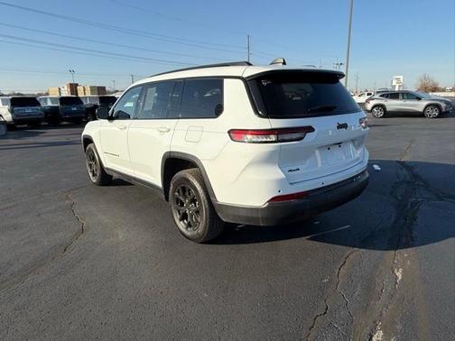 2024 Jeep Grand Cherokee L Laredo