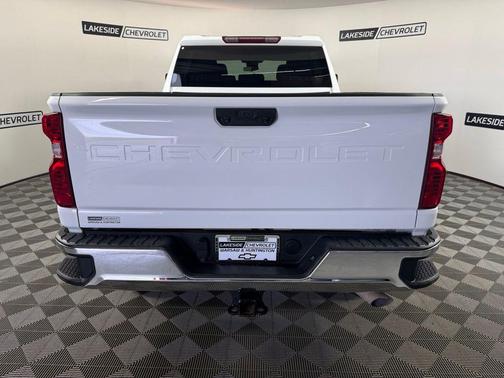 Summit White 2024 Chevrolet Silverado 2500 LT