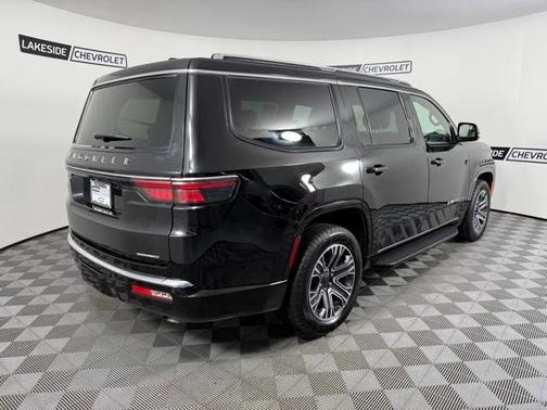 2024 Jeep Wagoneer Series II