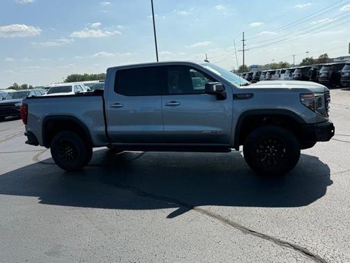 2023 GMC Sierra 1500 AT4X
