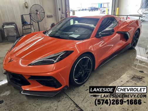 2021 Chevrolet Corvette Stingray w/3LT