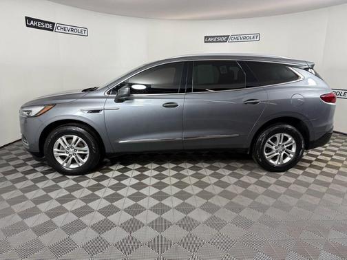 2020 Buick Enclave Essence