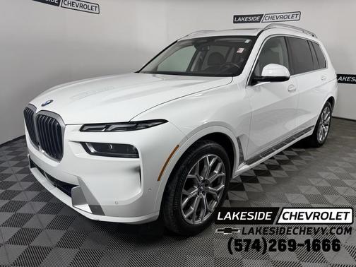 2025 BMW X7 xDrive40i