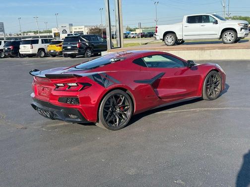 Red Mist Metallic Tintcoat 2023 Chevrolet Corvette Z06