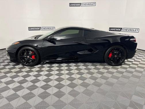 2020 Chevrolet Corvette Stingray w/3LT