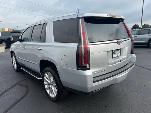 2020 Cadillac Escalade Luxury