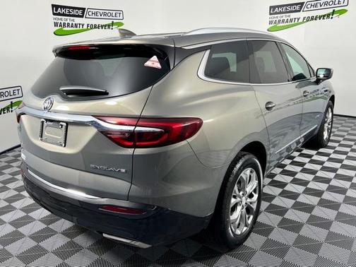 Photo 5 of 48 of 2018 Buick Enclave Avenir
