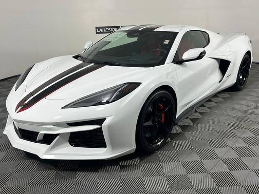 2025 Chevrolet Corvette E-Ray