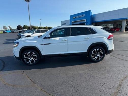2022 Volkswagen Atlas Cross Sport 3.6L V6 SEL